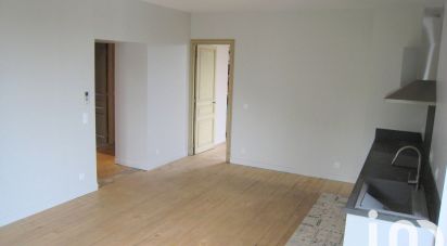 Apartment 3 rooms of 61 m² in Cahors (46000)