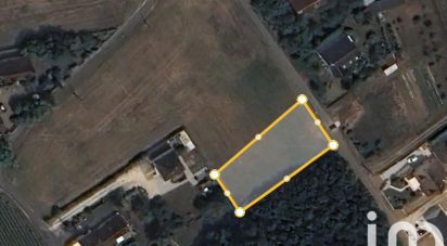 Land of 1,100 m² in Naveil (41100)