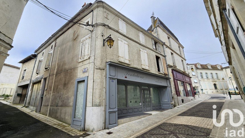 Immeuble de 245 m² à Barbezieux-Saint-Hilaire (16300)