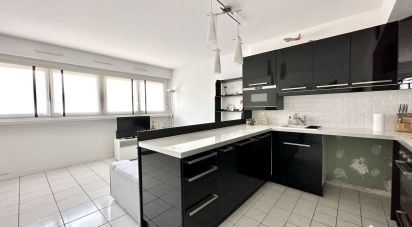 Apartment 3 rooms of 50 m² in Paris (75015)