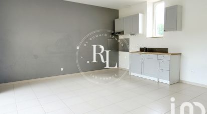 Town house 5 rooms of 93 m² in Escoville (14850)