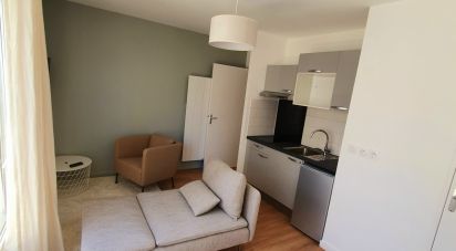 Apartment 2 rooms of 30 m² in Tours (37000)