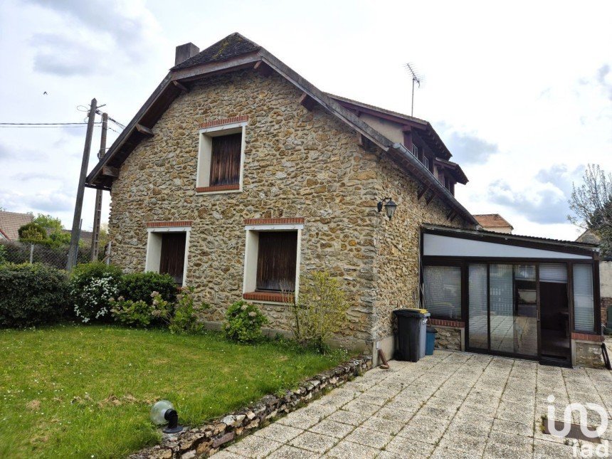 Vente Maison 120m² 6 Pièces à Le Châtelet-en-Brie (77820) - Iad France