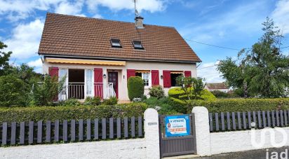 Maison traditionnelle 7 pièces de 139 m² à Gueugnon (71130)
