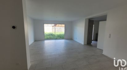 House 4 rooms of 108 m² in Sanguinet (40460)