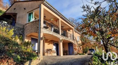 Traditional house 7 rooms of 138 m² in - (07530)