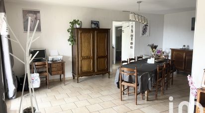 Traditional house 7 rooms of 138 m² in - (07530)