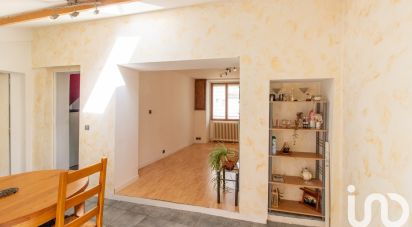 Town house 4 rooms of 67 m² in Gargenville (78440)