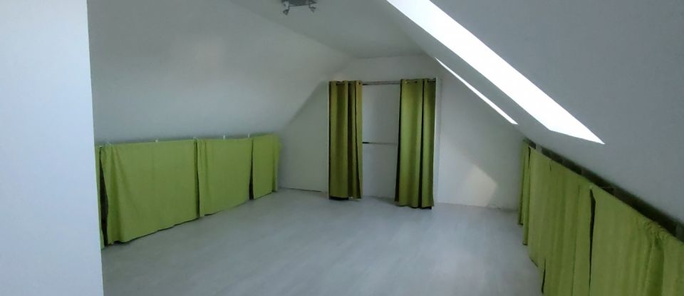 Maison traditionnelle 4 pièces de 110 m² à - (72500)