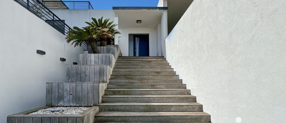 Architect house 10 rooms of 415 m² in Bastia (20200)