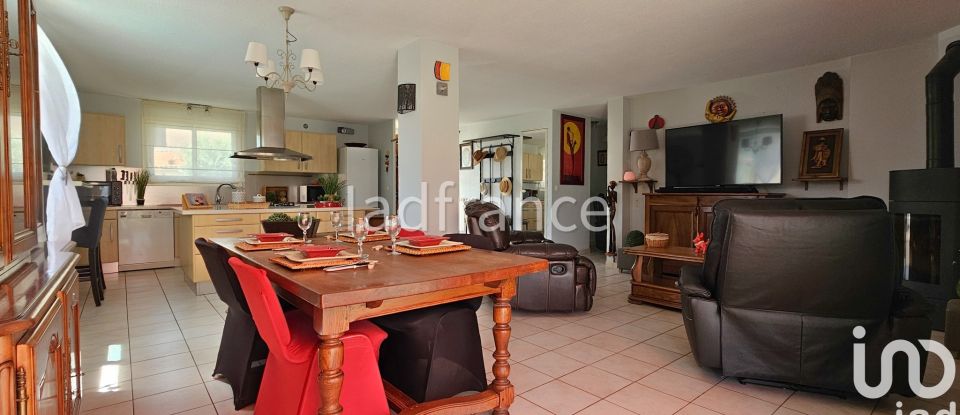House 6 rooms of 128 m² in Le Soler (66270)