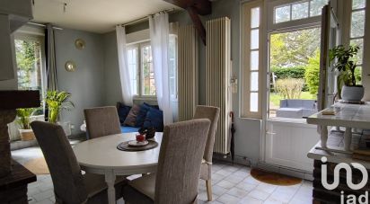 Mansion 9 rooms of 233 m² in Le Mans (72100)
