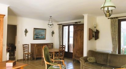 Traditional house 7 rooms of 145 m² in La Celle-Saint-Cloud (78170)