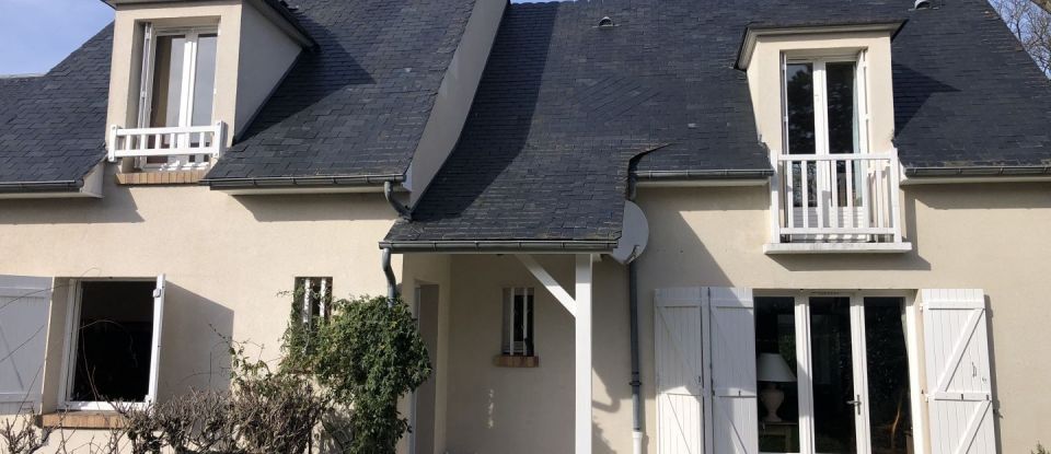 Traditional house 7 rooms of 145 m² in La Celle-Saint-Cloud (78170)