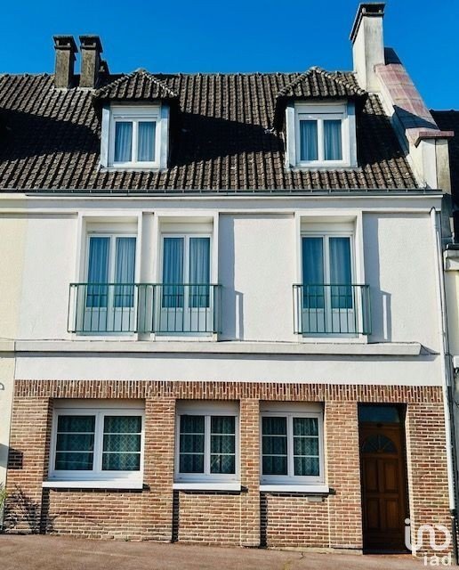 House 7 rooms of 165 m² in Neufchâtel-en-Bray (76270)