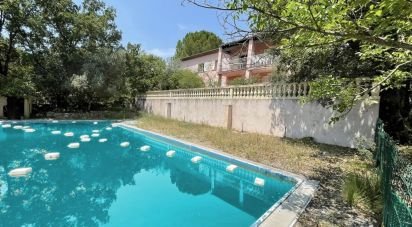 House 10 rooms of 219 m² in Lorgues (83510)