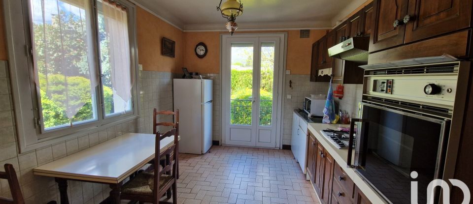 Traditional house 5 rooms of 136 m² in Argelès-Gazost (65400)