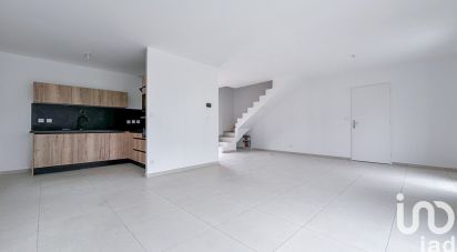 Maison 5 pièces de 100 m² à Soucieu-en-Jarrest (69510)