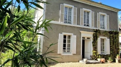 House 7 rooms of 208 m² in Saint-Pair (14670)