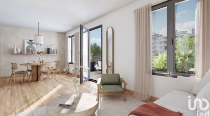 Appartement 4 pièces de 77 m² à Paris (75012)