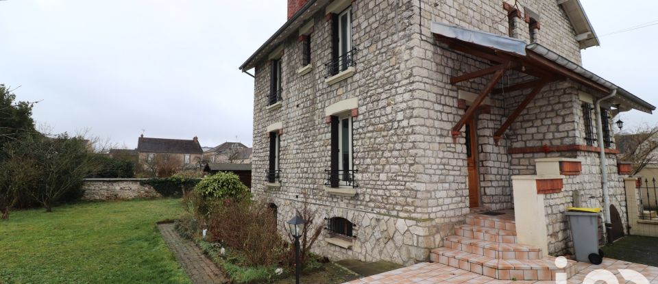 House 5 rooms of 87 m² in Bagneaux-sur-Loing (77167)