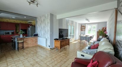 House 6 rooms of 145 m² in Degré (72550)