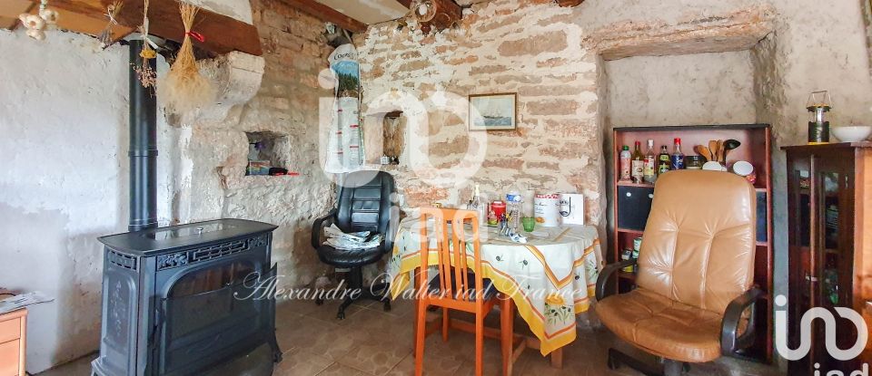 Traditional house 2 rooms of 75 m² in Le Recoux (48500)