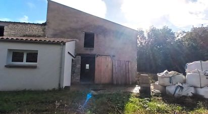 Barn conversion 1 room of 174 m² in Saint-Ouen-d'Aunis (17230)
