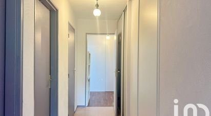 Apartment 3 rooms of 74 m² in Cergy (95000)