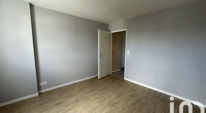 Apartment 2 rooms of 42 m² in Port-Louis (56290)
