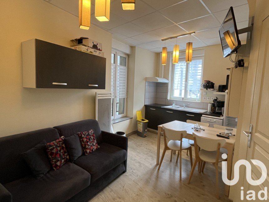 Apartment 3 rooms of 32 m² in Mont-Dore (63240)