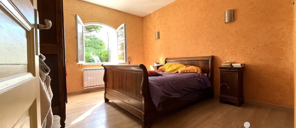 House 7 rooms of 260 m² in Sucy-en-Brie (94370)