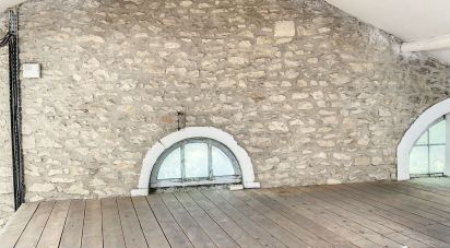 Maison 2 pièces de 300 m² à Saint-Rémy-de-Provence (13210)