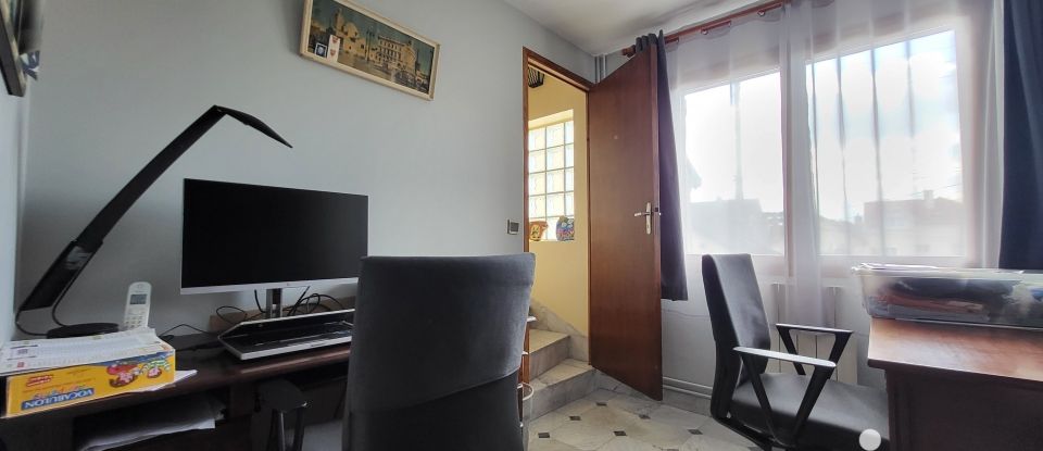 Traditional house 5 rooms of 130 m² in Argenteuil (95100)