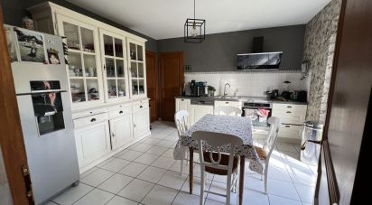 House 7 rooms of 150 m² in Cholet (49300)