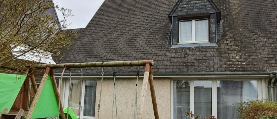 House 6 rooms of 114 m² in Avranches (50300)