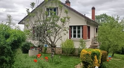Traditional house 5 rooms of 80 m² in Grigny (91350)