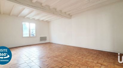 House 6 rooms of 124 m² in Bouleurs (77580)