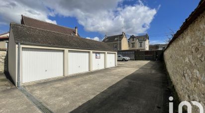Parking/garage/box de 12 m² à Champagne-sur-Seine (77430)