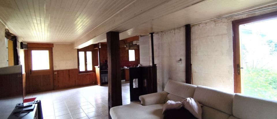 Village house 3 rooms of 81 m² in Archon (02360)
