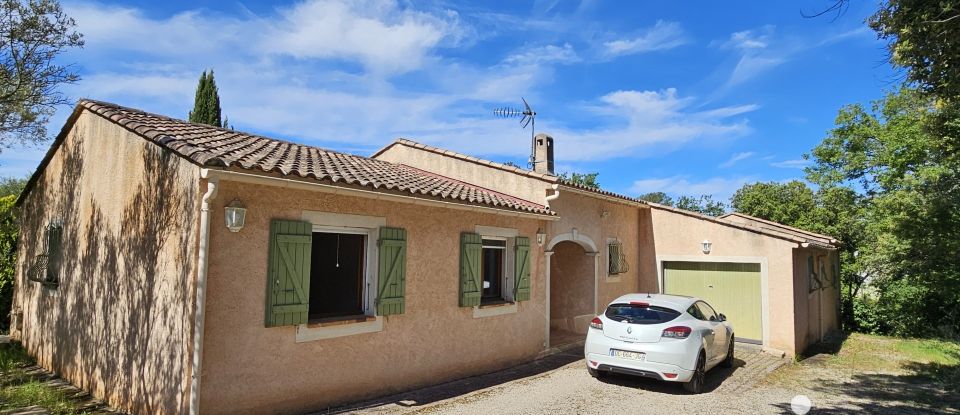 Traditional house 6 rooms of 158 m² in Lorgues (83510)