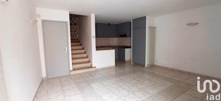 House 3 rooms of 62 m² in Puget-sur-Argens (83480)