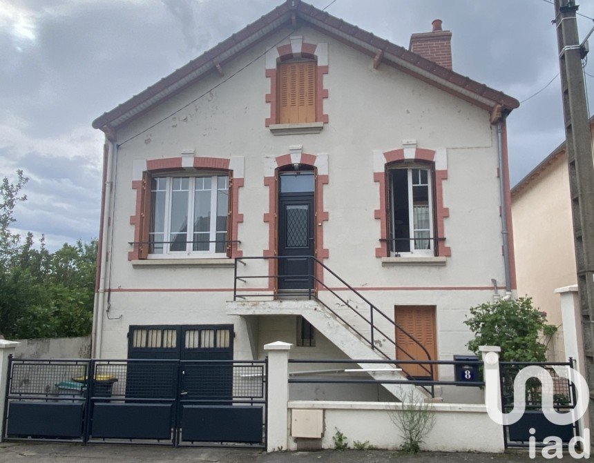 Vente Maison 96m² 4 Pièces à Montluçon (03100) - Iad France
