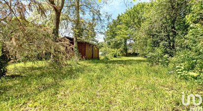 Land of 1,130 m² in Montigny-Lencoup (77520)