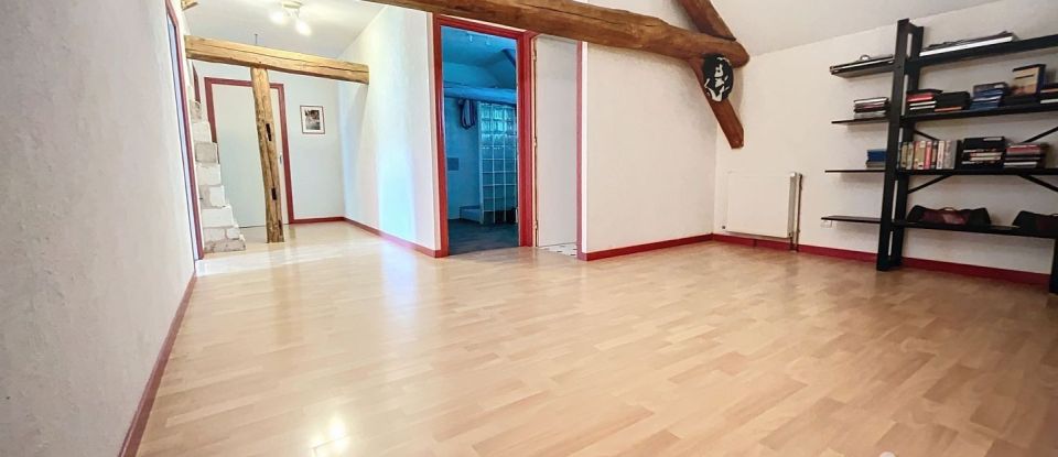 Maison 8 pièces de 308 m² à Montaulin (10270)