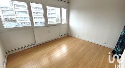 Appartement 2 pièces de 48 m² à Mons-en-Barœul (59370)