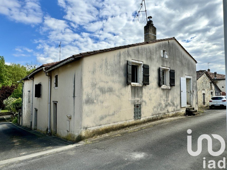 Vente Maison 52m² 3 Pièces à Aigre (16140) - Iad France