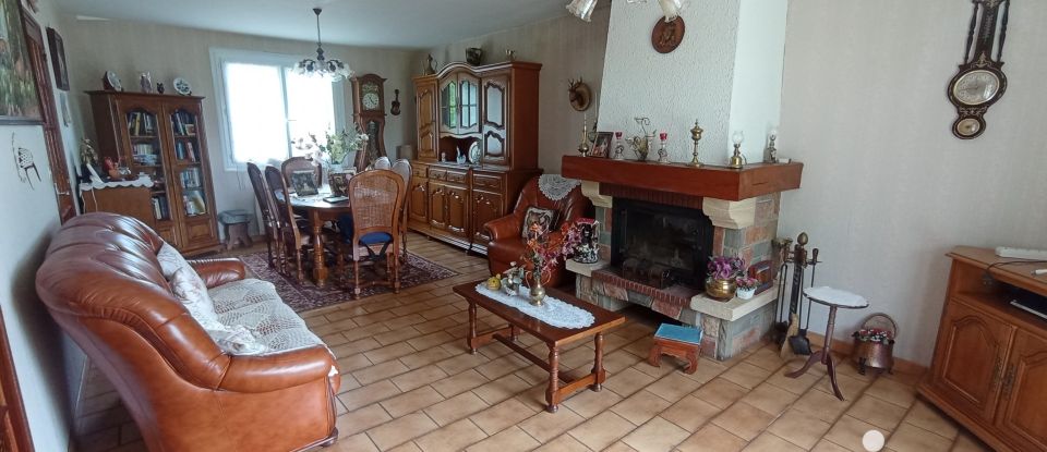 House 4 rooms of 94 m² in Migné-Auxances (86440)