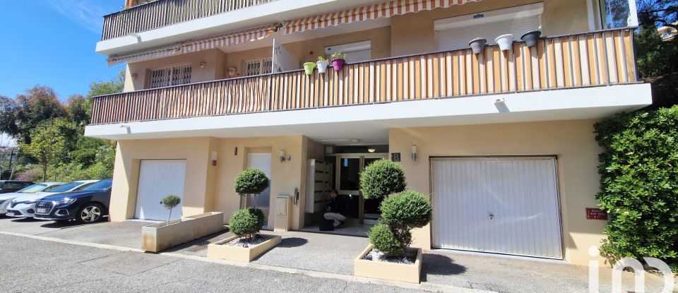 Apartment 4 rooms of 81 m² in Nice (06000)