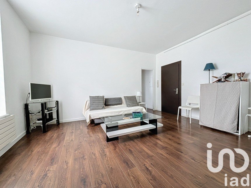 Apartment 2 rooms of 54 m² in Metz (57070)